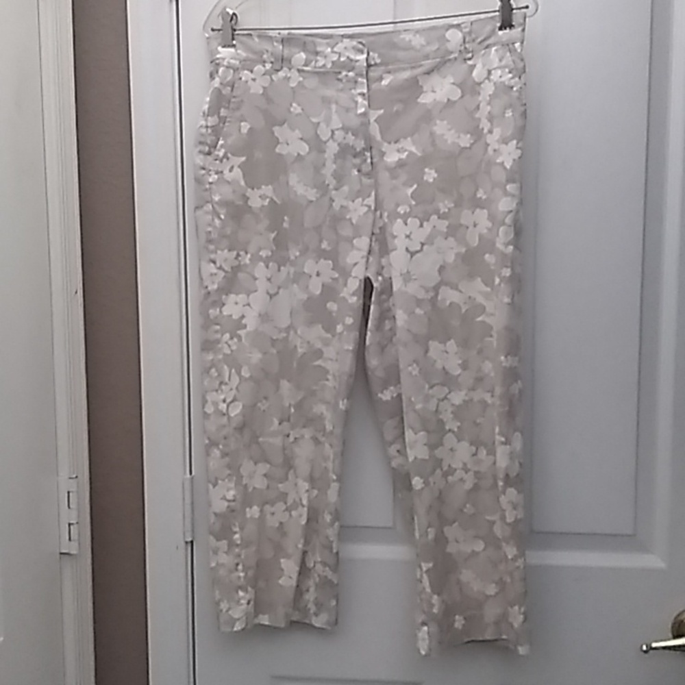 FINAL MARKDOWN Briggs capris 10